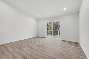 362 N Sherman St, Allegan, MI 49010 - Photo 4