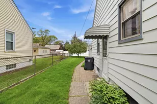 17405 Palmer St, Melvindale, MI 48122 - Photo 4