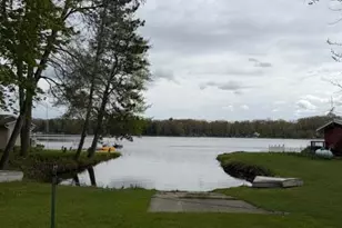 53081 W Shore Ct, Grand Junction, MI 49056 - Photo 38