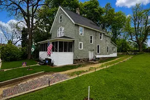 47 Frisbie Ave, Battle Creek, MI 49037 - Photo 4