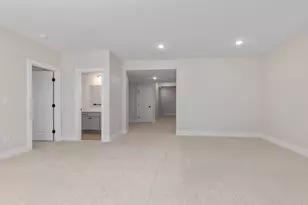 2843 W Cobblestone Ct. SE, Kentwood, MI 49512 - Photo 14