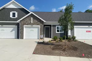 2845 W Cobblestone Ct. SE, Kentwood, MI 49512 - Photo 1