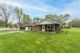 113 N Cherry St, Augusta, MI 49012 - Photo 2