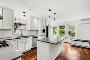 756 N Kalamazoo Ave, Marshall, MI 49068 - Photo 8