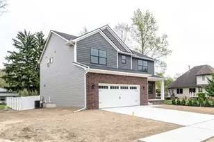 11200 Tremont Ln, Plymouth, MI 48170 - Photo 4