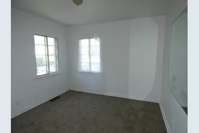 1627 Ogden Avenue, Benton Harbor, MI 49022 - Photo 14