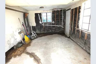 1627 Ogden Avenue, Benton Harbor, MI 49022 - Photo 18