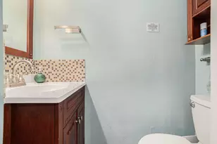 13872 Fineview Bluff Dr, Battle Creek, MI 49017 - Photo 22