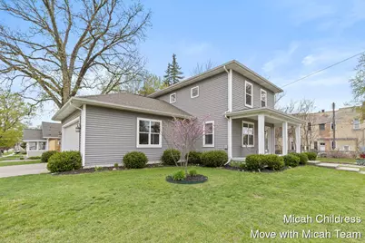 40 E Maple Street NE, Cedar Springs, MI 49319 - Photo 2