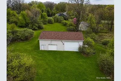 5655 Pingree Road, Howell, MI 48843 - Photo 12