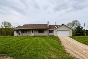 5655 Pingree Rd, Howell, MI 48843 - Photo 2