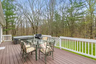 17148 Seneca Ct, Howard City, MI 49329 - Photo 4