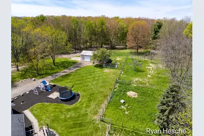 4837 Bancroft Avenue SE, Lowell, MI 49331 - Photo 32
