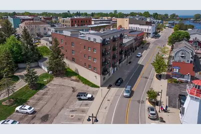 516 Williams Street #12, South Haven, MI 49090 - Photo 4