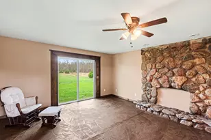 5771 N Woodbridge Rd, White Cloud, MI 49349 - Photo 8