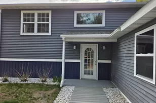 891 N White Birch Dr, Ludington, MI 49431 - Photo 10