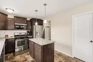 3612 Taunton Trl, Portage, MI 49024 - Photo 6