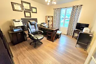 6147 Inverness Ct, Romulus, MI 48174 - Photo 12