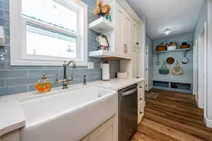 911 Lake Blvd, Saint Joseph, MI 49085 - Photo 16