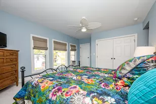 911 Lake Blvd, Saint Joseph, MI 49085 - Photo 22