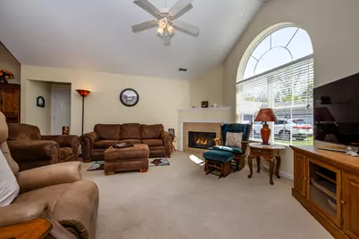 2848 Villa Lane, Benton Harbor, MI 49022 - Photo 6