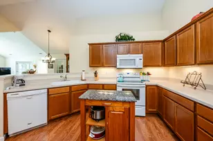 2848 Villa Ln, Benton Harbor, MI 49022 - Photo 14