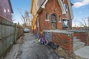 14161 Sussex St, Detroit, MI 48227 - Photo 32