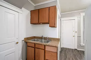 1415 Sherwood Ave, Kalamazoo, MI 49048 - Photo 8