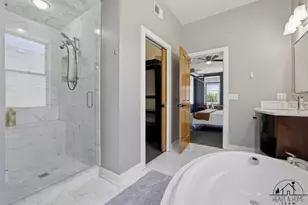 40 Lexington Ave NW, Grand Rapids, MI 49504 - Photo 30