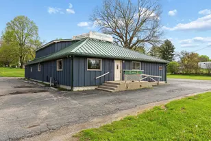 202 US-12, Galien, MI 49113 - Photo 1