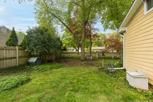 2801 Duchess Dr, Kalamazoo, MI 49008 - Photo 36