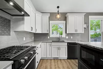 6747 Kitson Drive NE, Rockford, MI 49341 - Photo 18