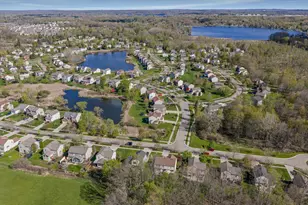 7641 Turrillium Ln, Waterford, MI 48327 - Photo 42