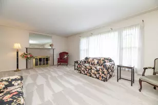 235 Central St, Battle Creek, MI 49017 - Photo 4