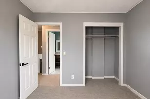 2200 Rossiter Pl, Lansing, MI 48911 - Photo 32