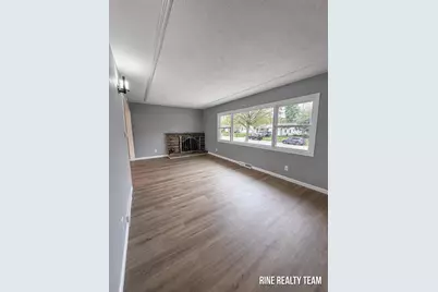 2200 Rossiter Place, Lansing, MI 48911 - Photo 12