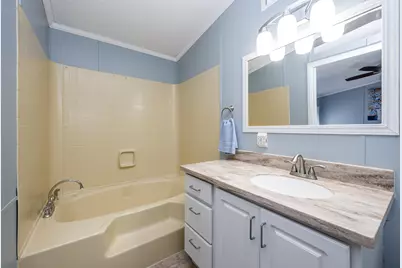 1153 W Glenlord Road #62, Saint Joseph, MI 49085 - Photo 16