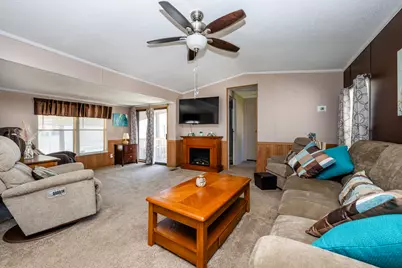 1153 W Glenlord Road #62, Saint Joseph, MI 49085 - Photo 6