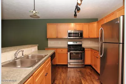 5890 E Lyn Haven Drive SE #55, Kentwood, MI 49512 - Photo 8