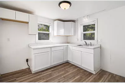 3611 Homewood Avenue, Lansing, MI 48910 - Photo 10