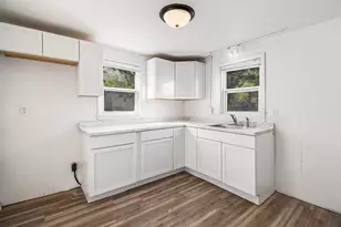 3611 Homewood Ave, Lansing, MI 48910 - Photo 10