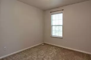 4057 Rivertown Ln SW, Wyoming, MI 49418 - Photo 16