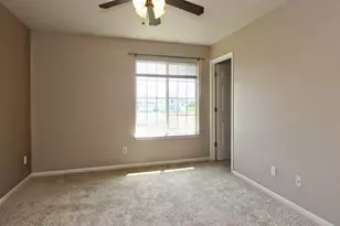 4057 Rivertown Ln SW, Wyoming, MI 49418 - Photo 14
