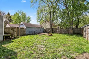2319 Beverly Ave SW, Wyoming, MI 49519 - Photo 6