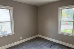 22864 Piper Ave, Eastpointe, MI 48021 - Photo 10