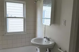 22864 Piper Ave, Eastpointe, MI 48021 - Photo 8