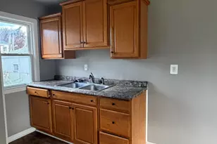 22864 Piper Ave, Eastpointe, MI 48021 - Photo 6