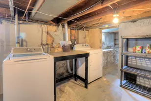 241 Woodward St, Zeeland, MI 49464 - Photo 40