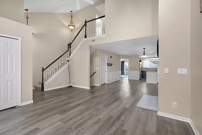 16992 Farmington Road, Livonia, MI 48154 - Photo 8