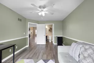 16992 Farmington Rd, Livonia, MI 48154 - Photo 18